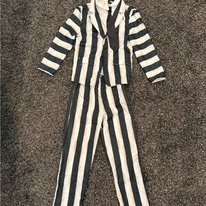 Beetlejuice costume